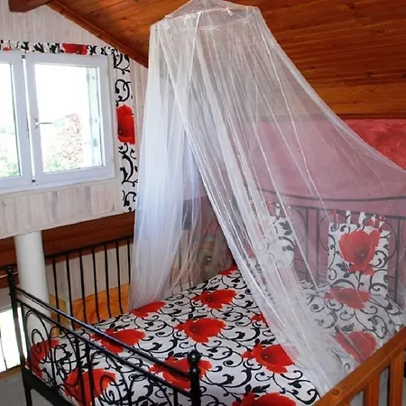 La Petite Maison *